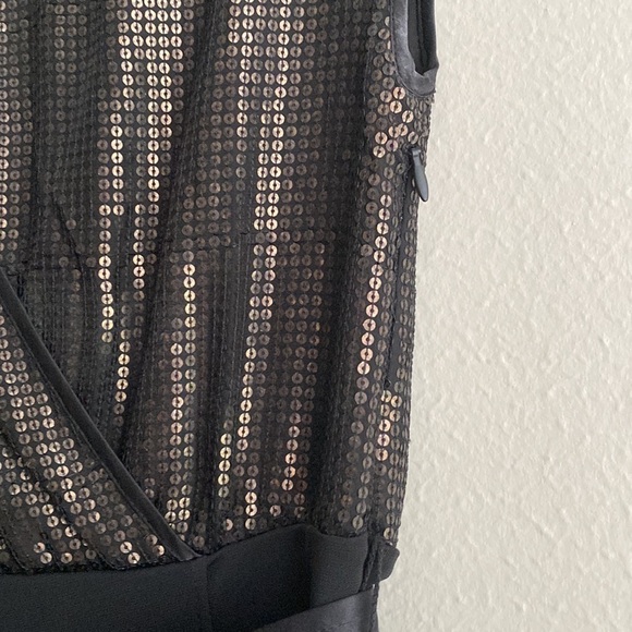 Narciso Rodriguez for DesigNation Black & Gold Sequin Faux-Wrap Dress size XS - Picture 5 of 9